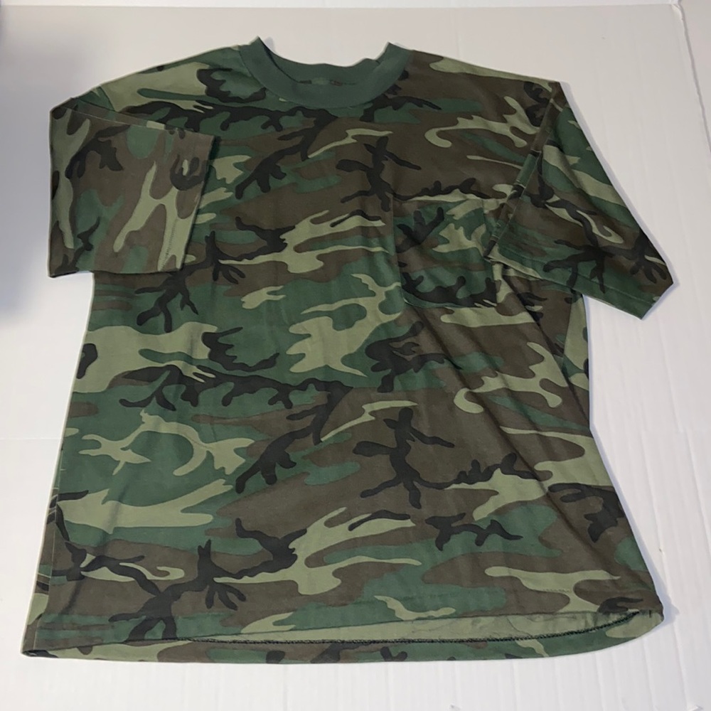 Vintage Liberty 2X Camouflage Short Sleeve Tee Shirt